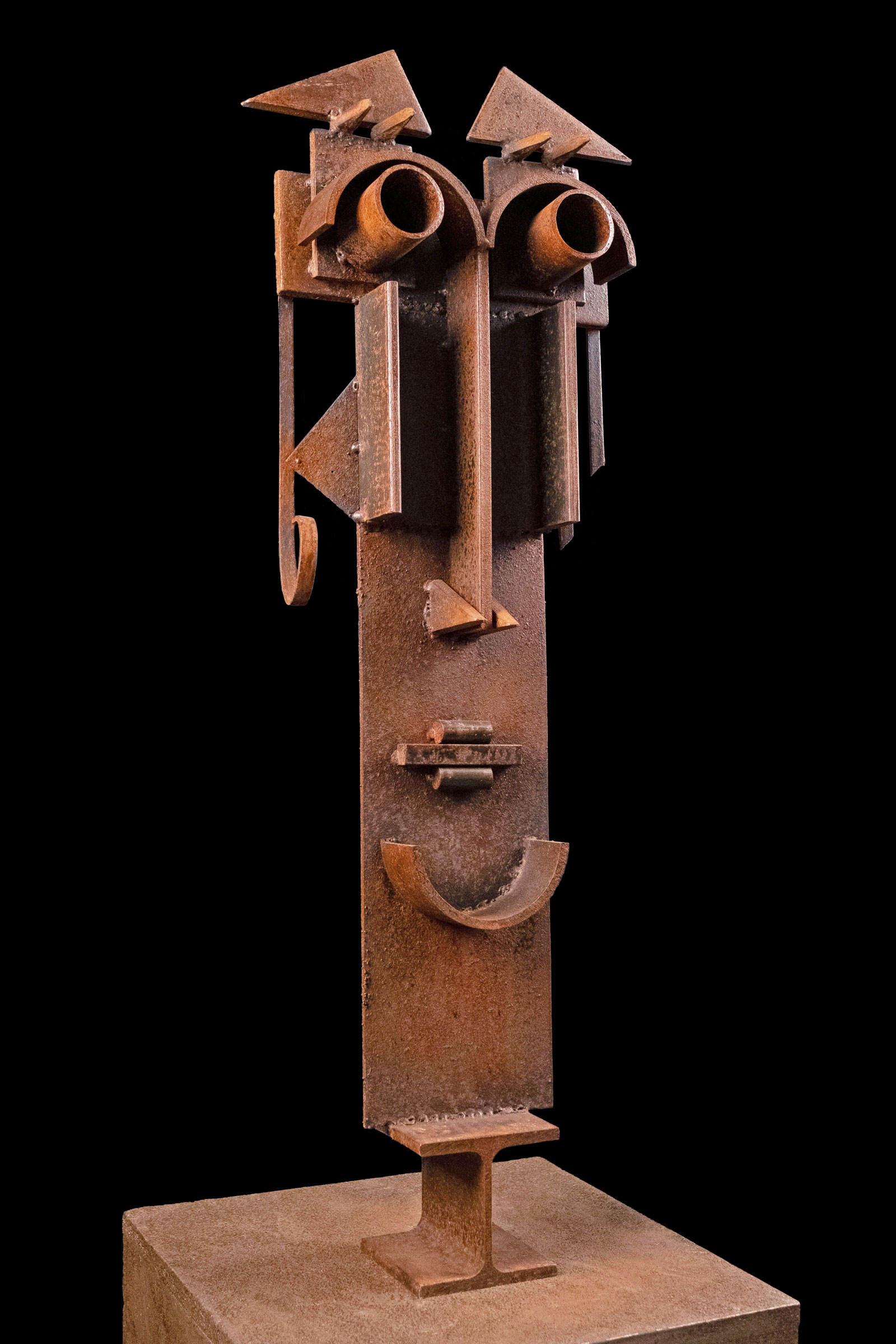 Erma, 2016, ferro di scarto e saldatura ad arco, 83 x 25 cm