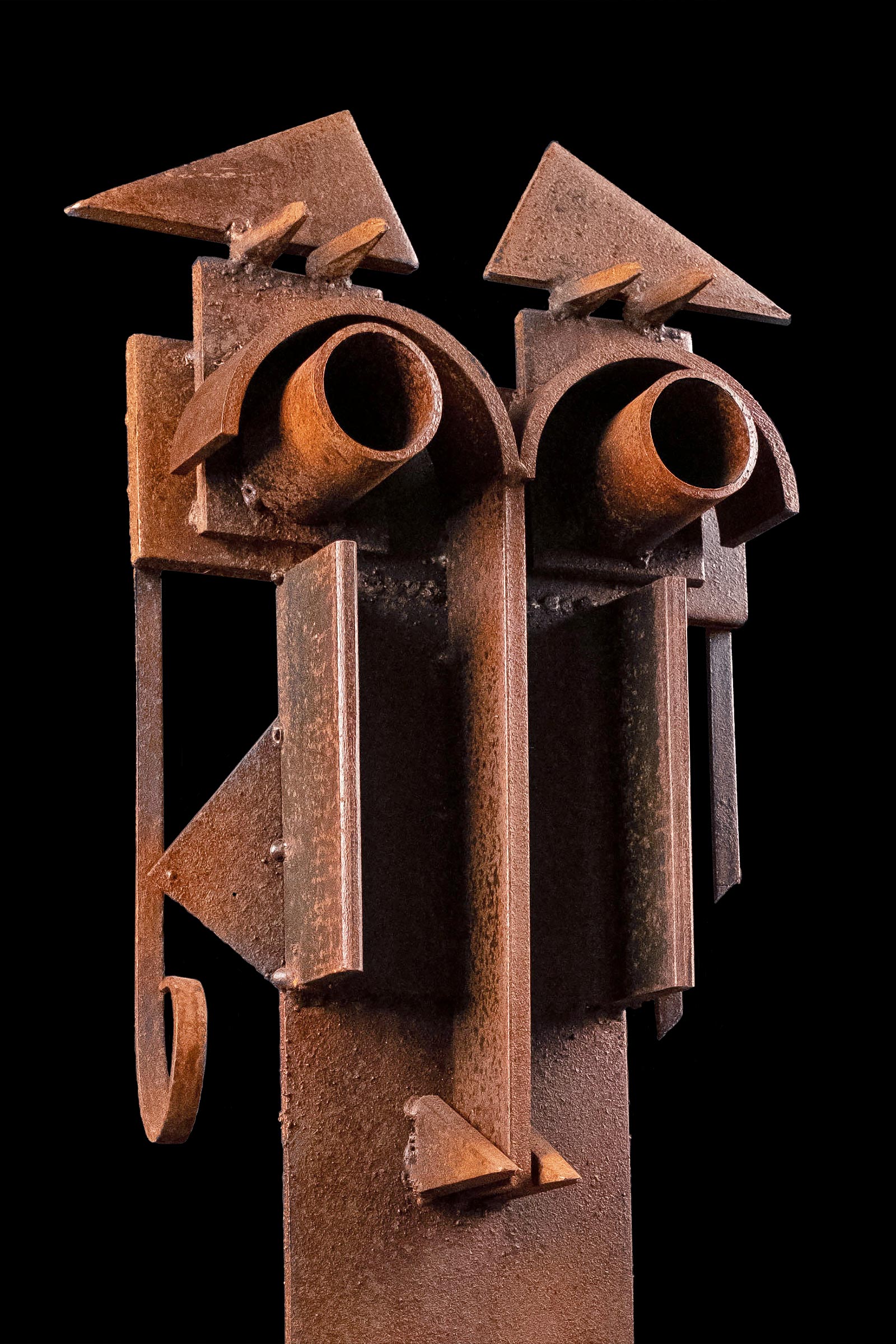 Erma, 2016, (particolare), ferro di scarto e saldatura ad arco, 83 x 25 cm