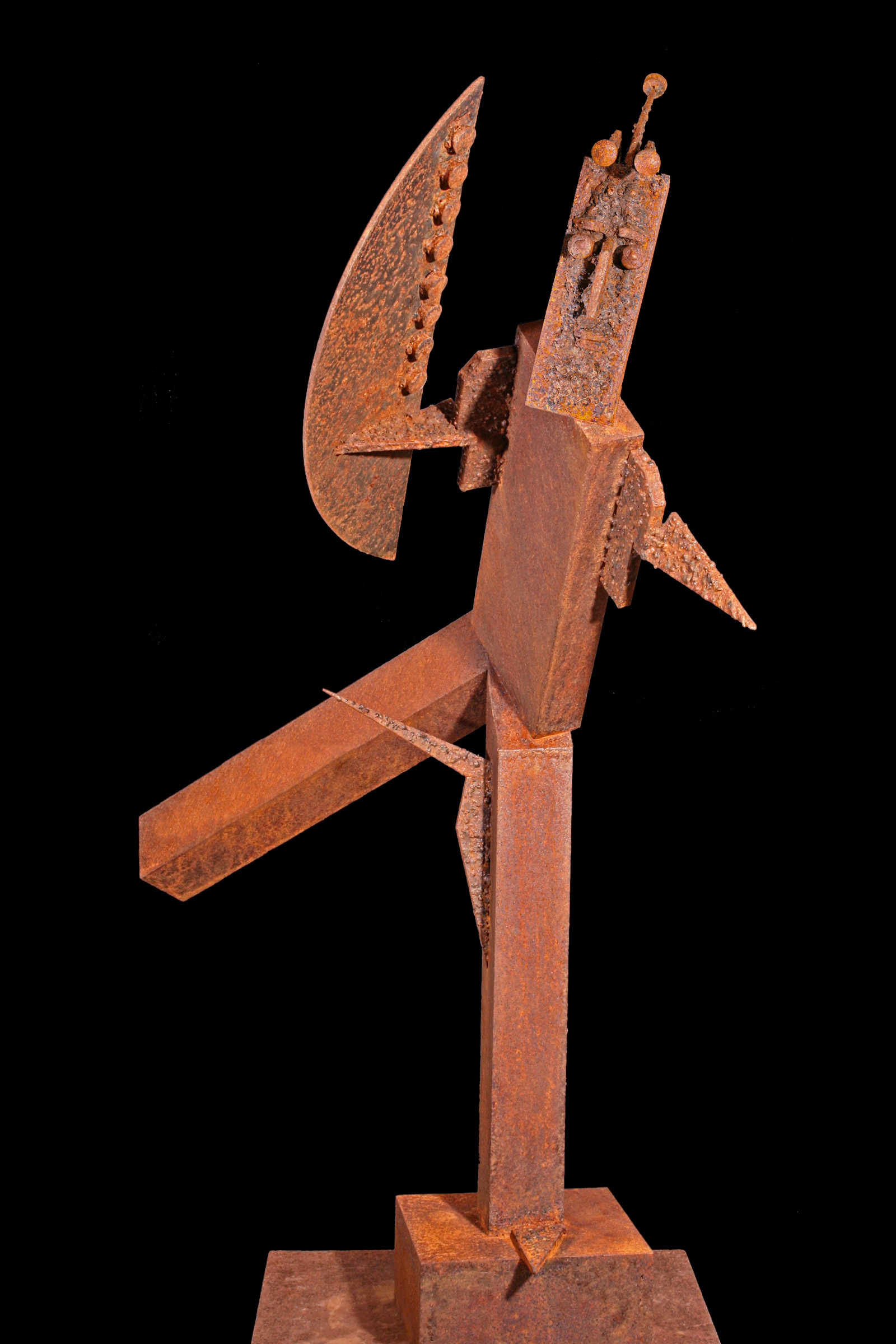Vichingo, 2022, ferro di scarto e saldatura ad arco, 94 x 70 cm